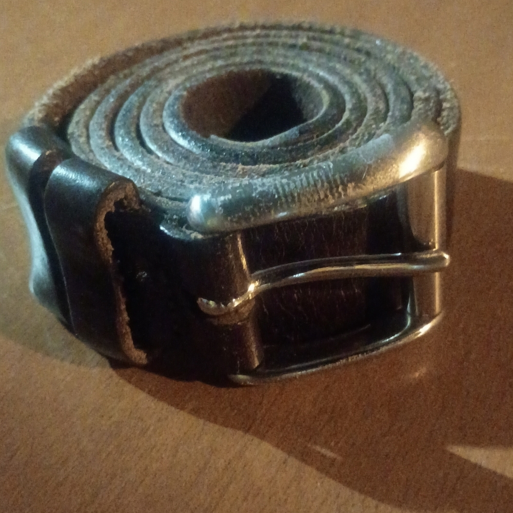 Dockers Vintage Made in Italy Full Grain Leather Belt Brass Buckle Mens 32 Brown